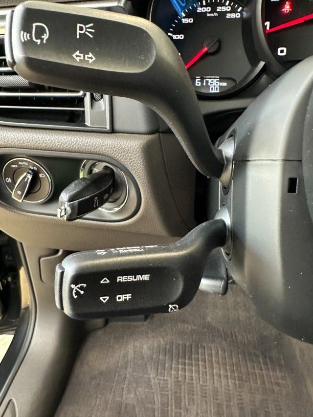 PORSCHE Macan 2.0 PDK - 20" - Tetto - PDLS - Scarichi - IVA