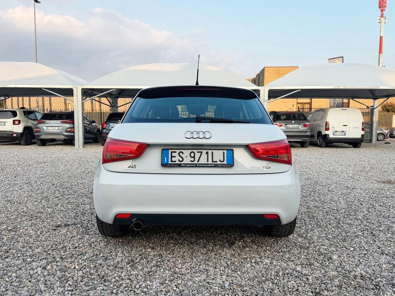 Audi A1 1.6 TDI S tronic AUTOMATICA OK NEOPATENTATI