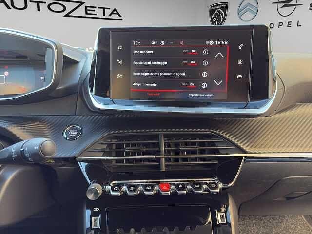 Peugeot 2008 PureTech 130 S&S EAT8 Allure