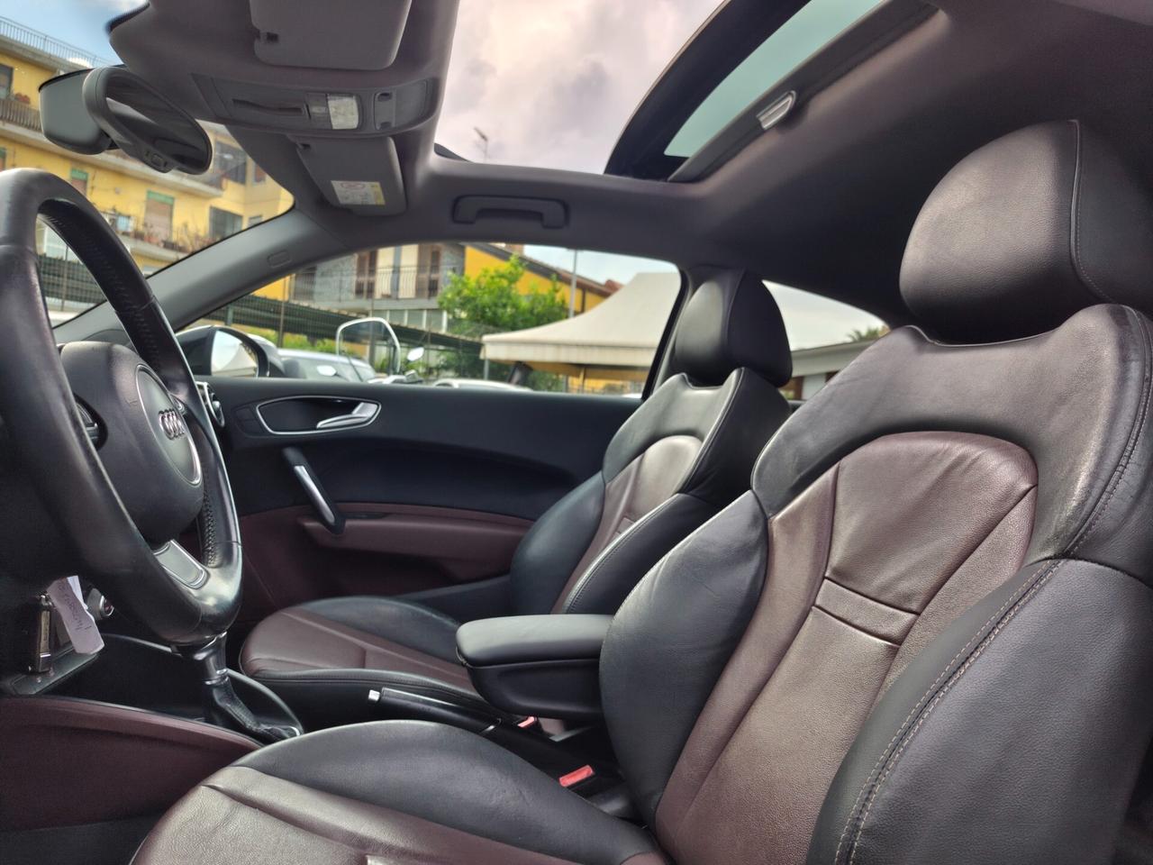 Audi A1 1.6 TDI 116 CV Design full optional