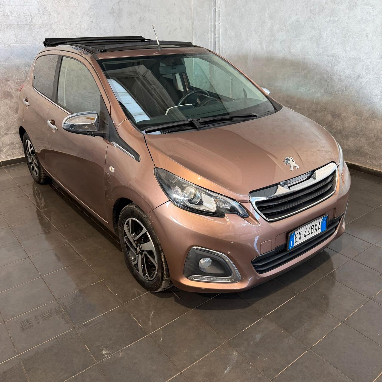 Peugeot 108 1.2 BENZINA ALLURE CABRIO