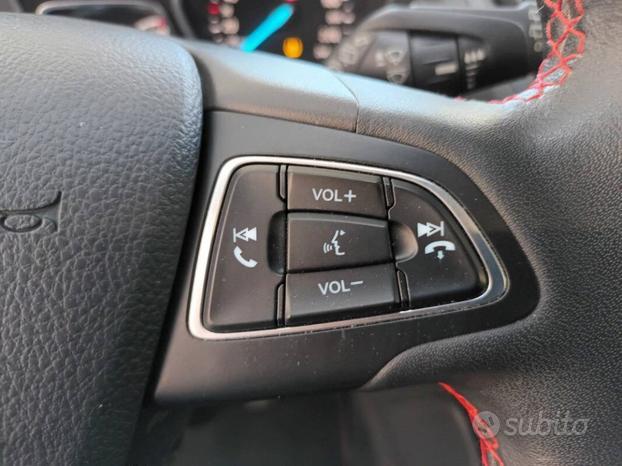Ford Kuga 1.5 tdci ST-Line 120cv