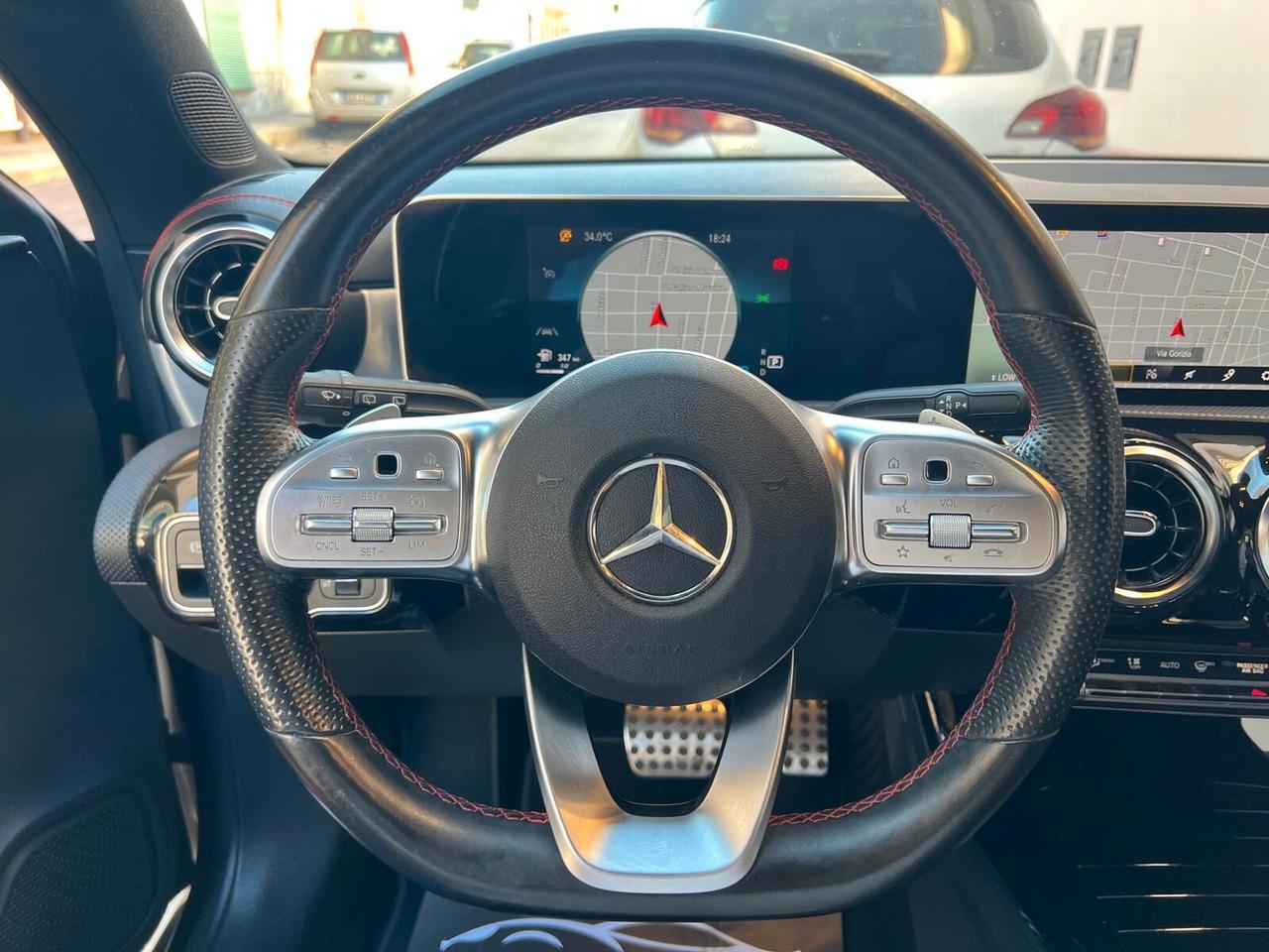 MERCEDES CLA 220D SHOOTING BRAKE PREMIUM 2.0 190CV PELLE NAVI CAM ANNO 2020