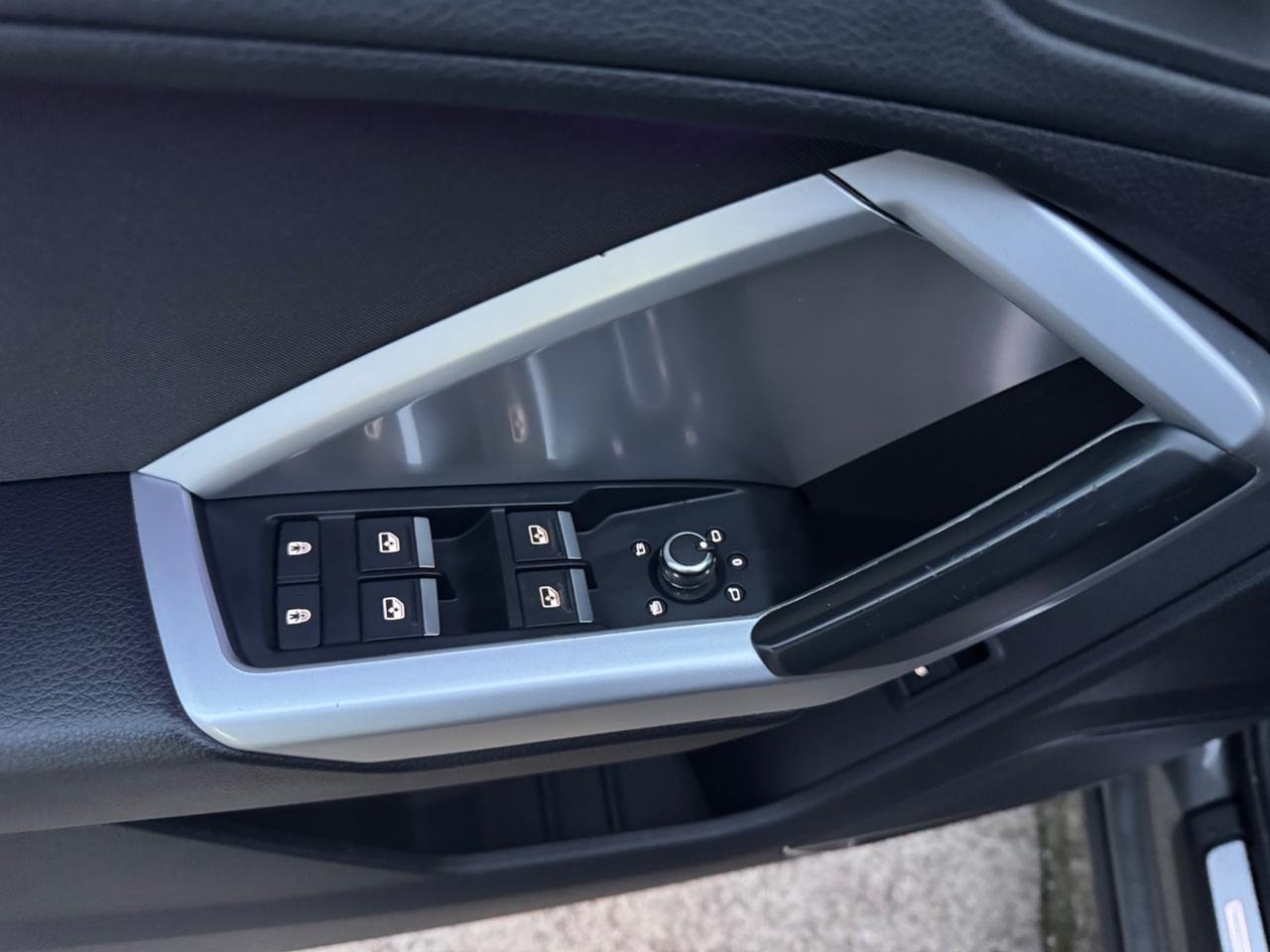 Audi Q3 35 2.0TDI 150cv S tronic S line edition 2019