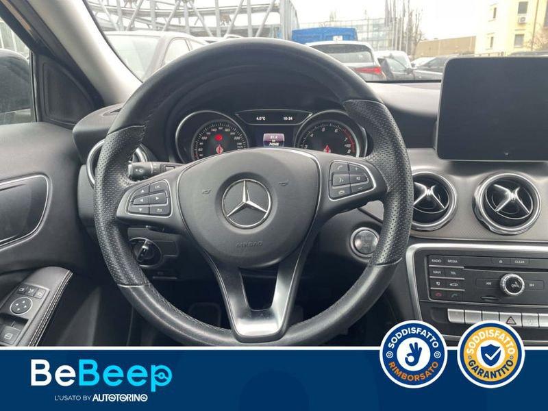 Mercedes-Benz GLA 180 SPORT AUTO