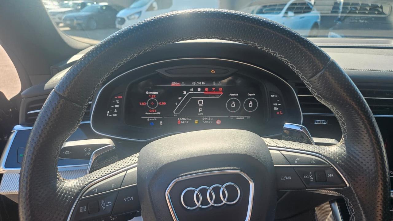 Audi RS Q8 4.0 mhev quattro tiptronic