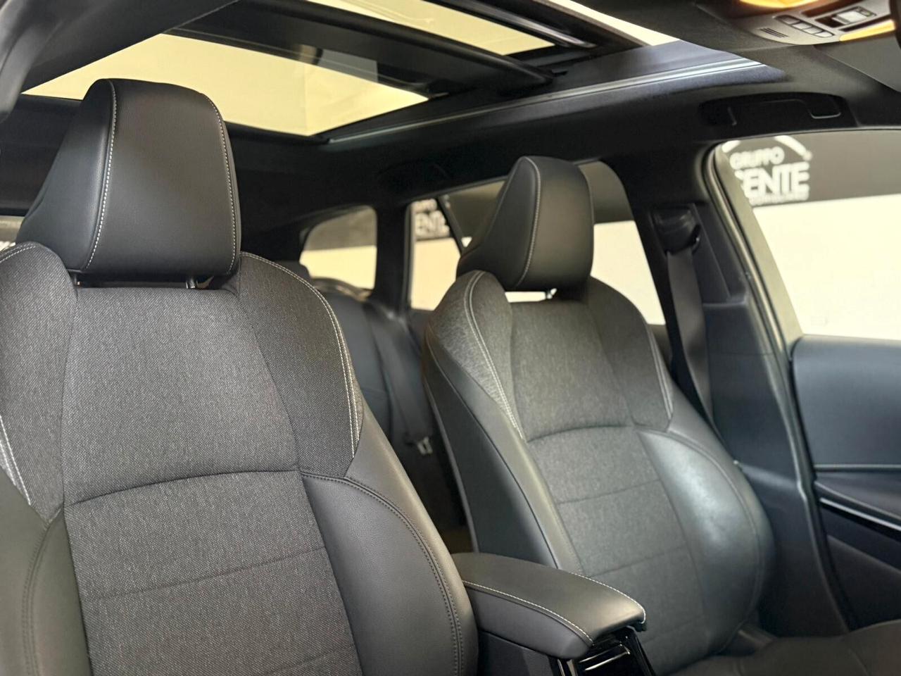 Toyota Corolla Touring Sports 2.0 Hybrid Style