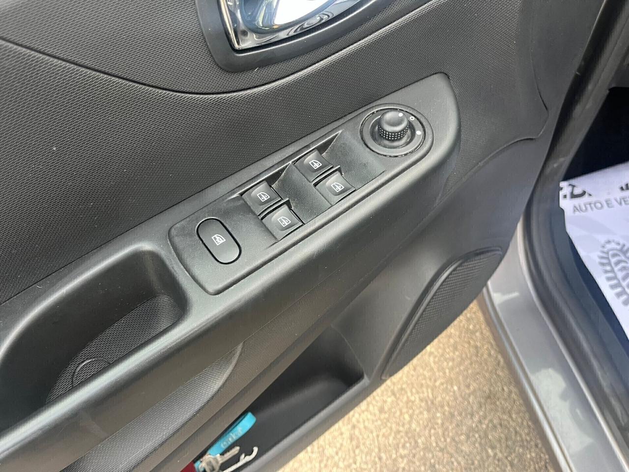 Renault Captur dCi Energy Life Unipro 2015