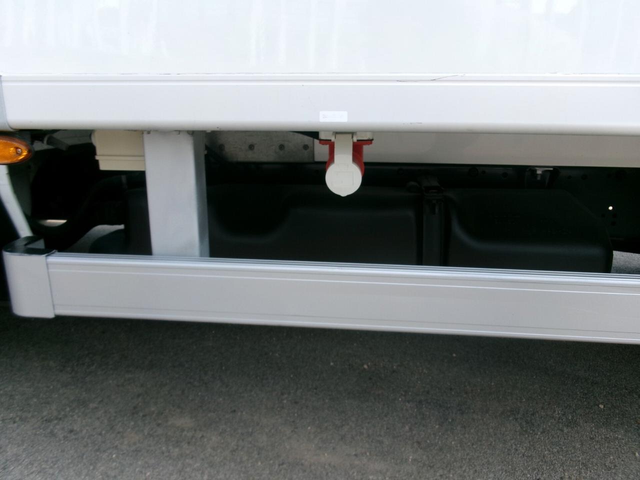 Iveco Daily 35C14 2.3 140CV FRIGO FRCX 07/2027 HY-MATIC 7 PEDA