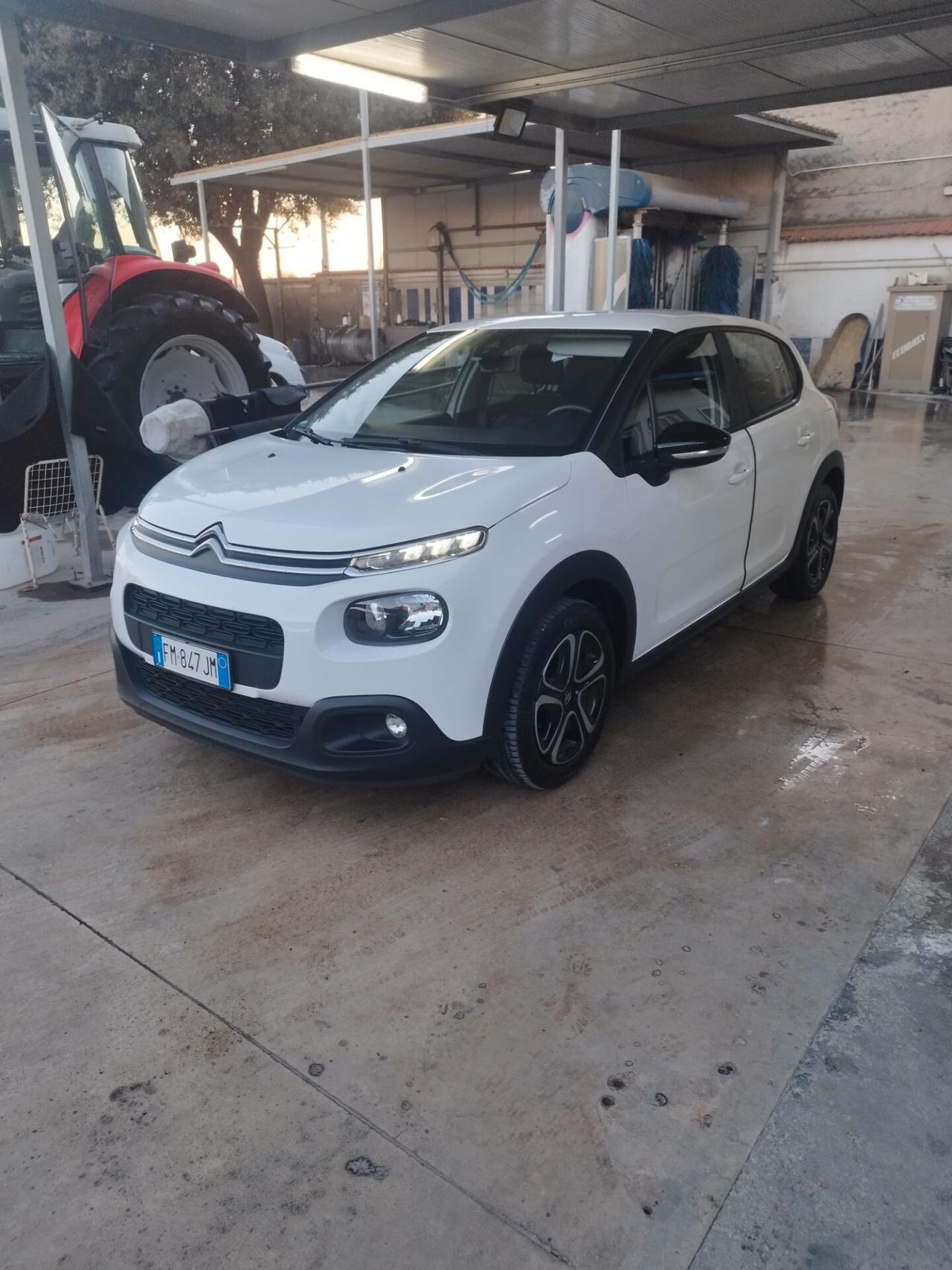 Citroen C3 PureTech 82 GPL Feel