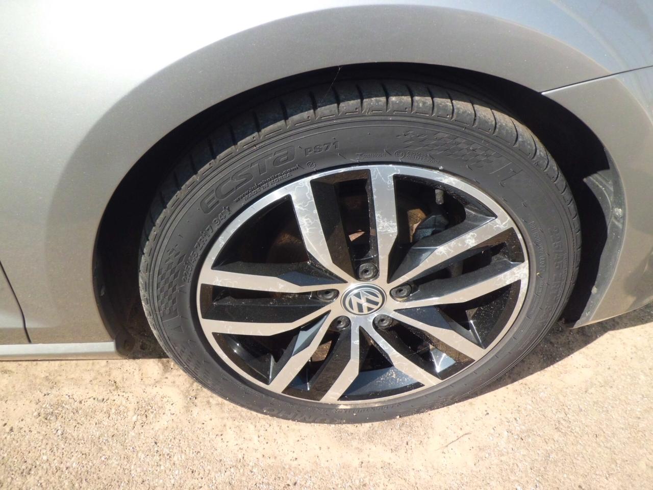 Volkswagen Golf 1.6 TDI 5p. Highline BlueMotion Technology