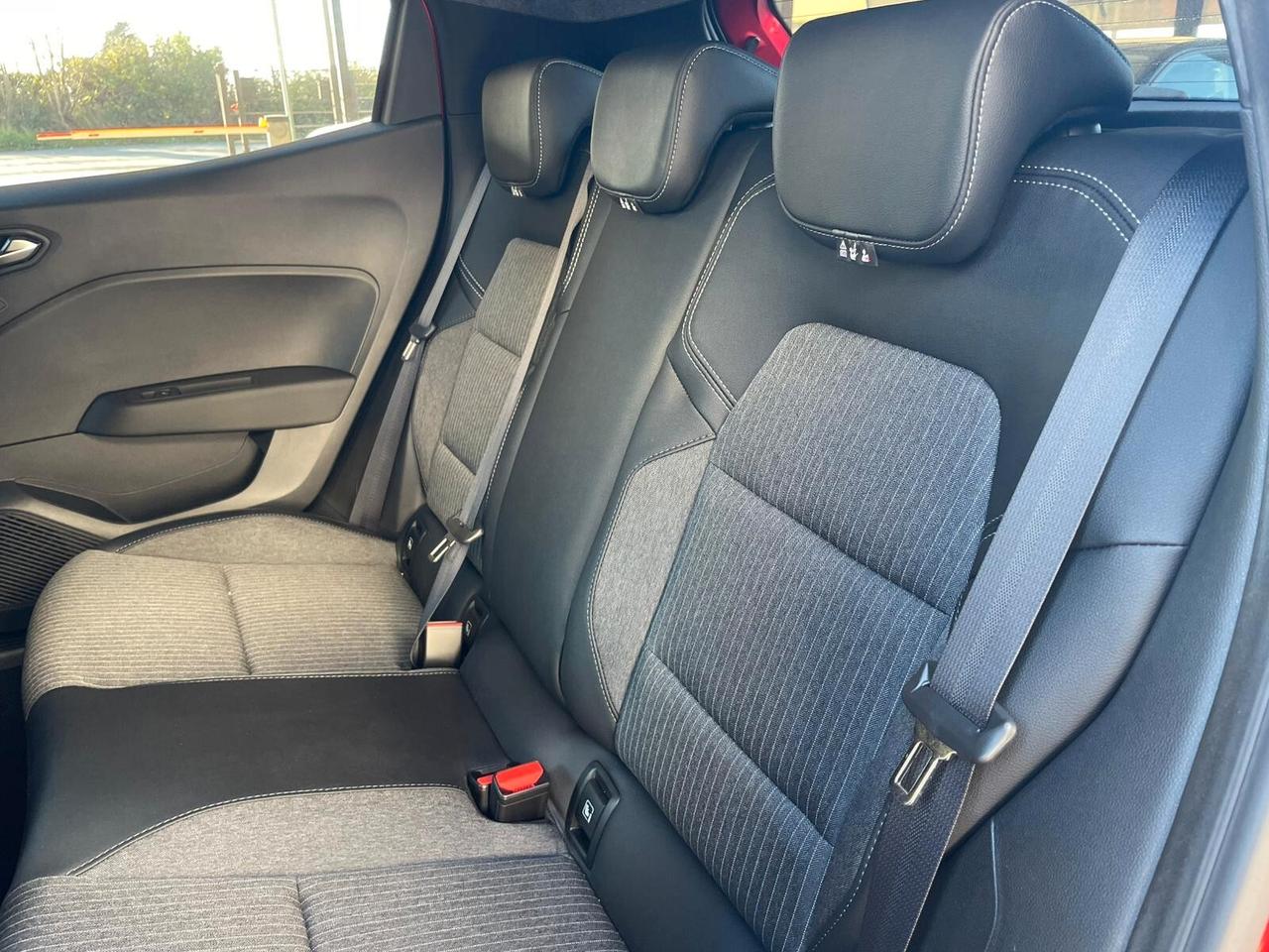 Mitsubishi Colt 1.0L turbo 100 CV Intense GPL