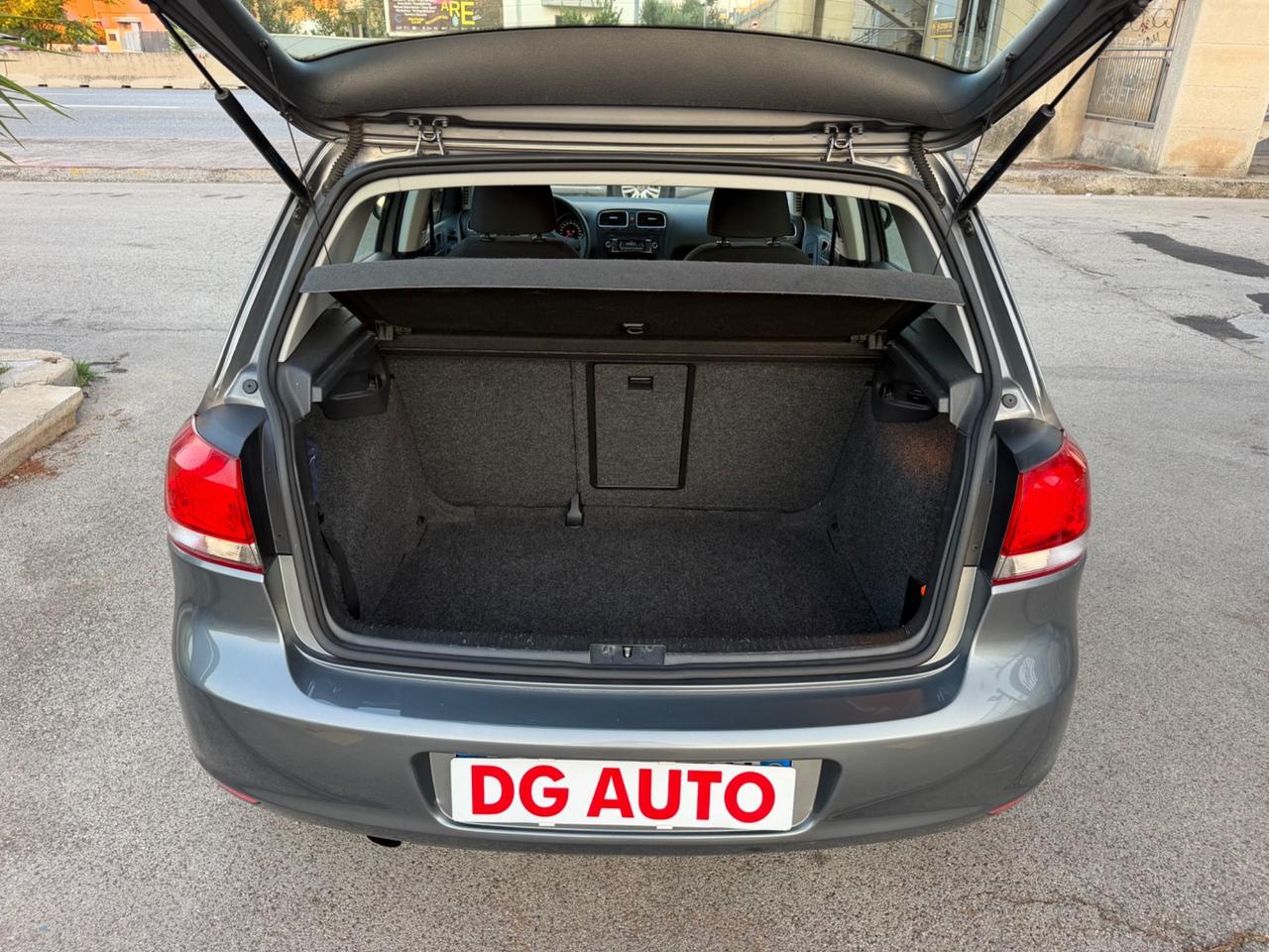 Volkswagen Golf 1.6 TDI 105 cv 2011 117.000 km