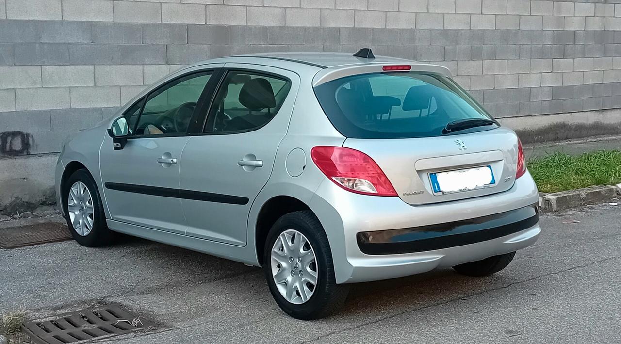Peugeot 207 1.4 BENZINA2011 NEOP EURO5 TRATTABILE