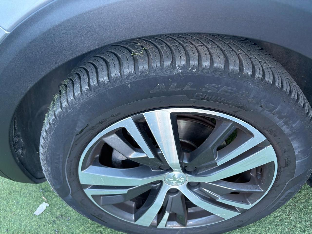 Peugeot 3008 BlueHDi 130 S&S EAT8 Allure KM 16100