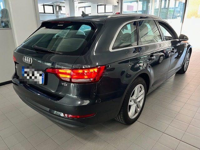 AUDI A4 Avant 35 2.0 TDI 150 CV ultra S tronic Business