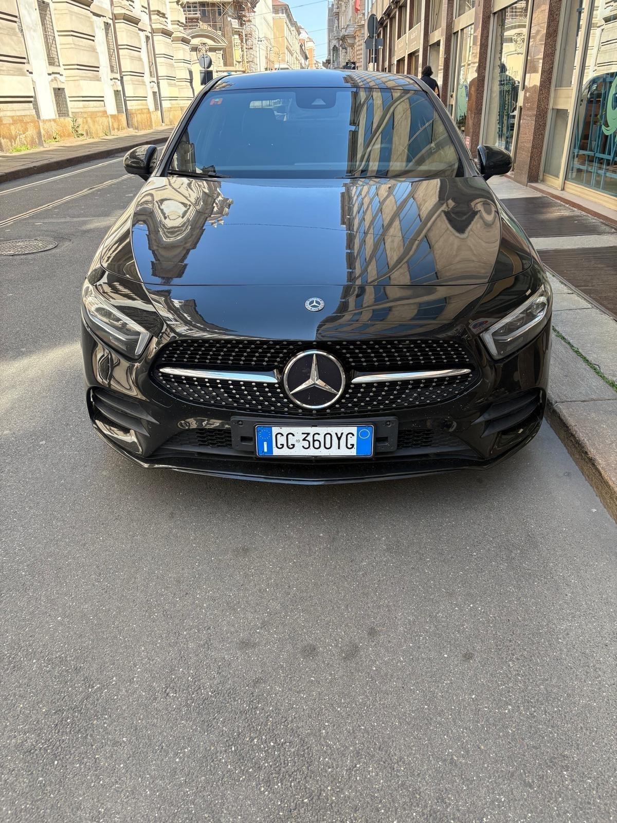 Mercedes-benz A 200 Premium AMG