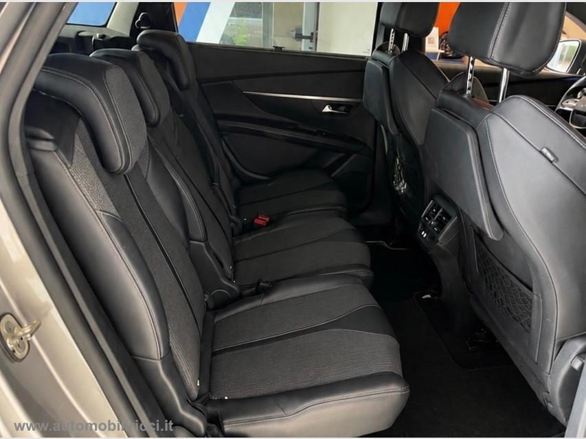 PEUGEOT 5008 BlueHDi 130 S&S EAT8 GT Line 7 POSTI