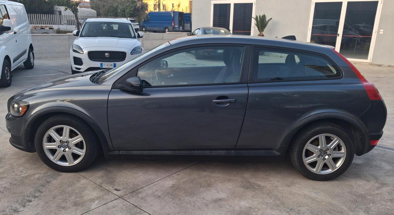 Volvo C30 1.6 Summum
