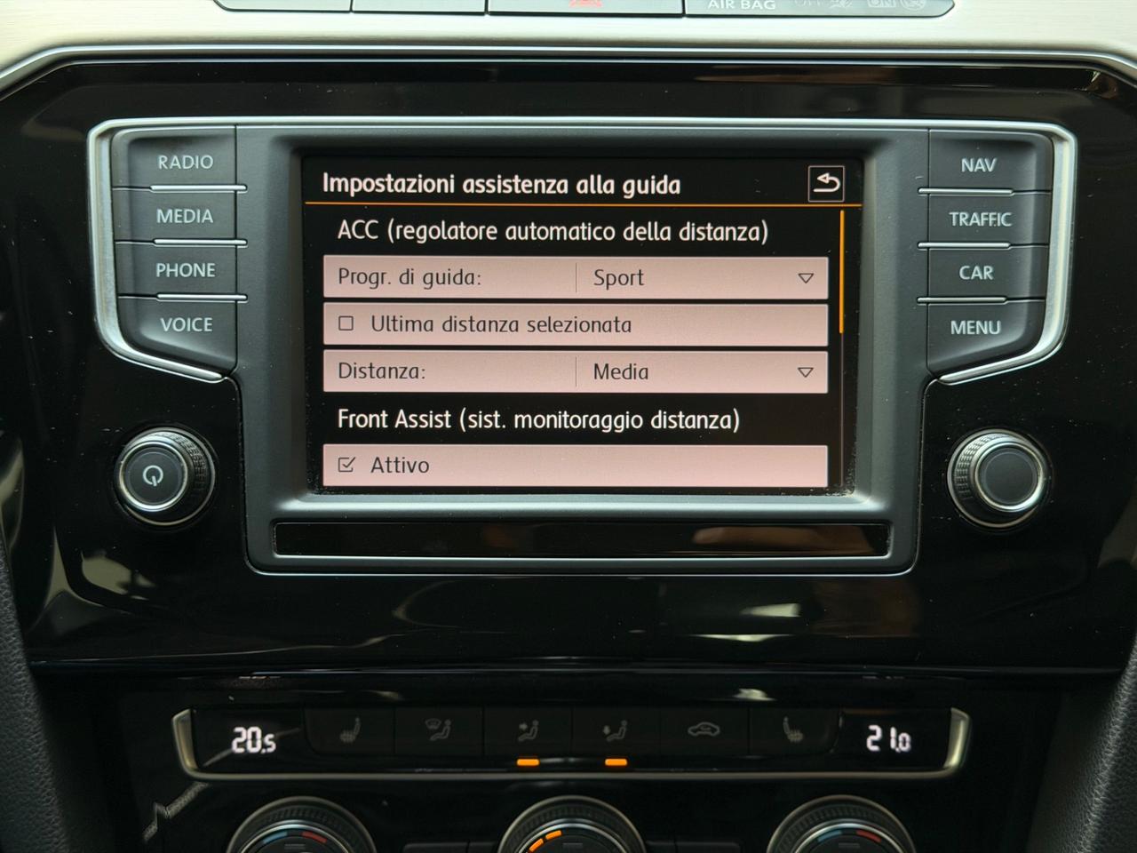 Volkswagen Passat Berlina 2.0 Tdi 150CV Executive