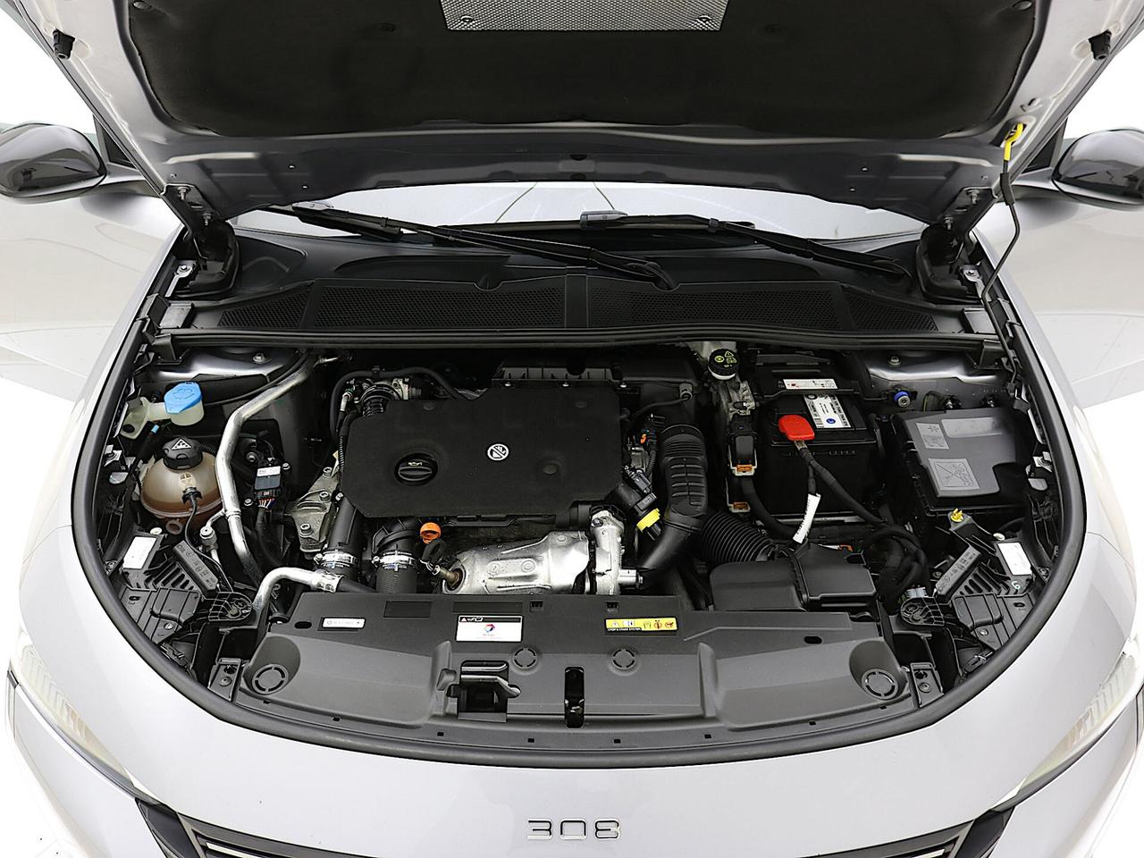 Peugeot 308 1.5 BlueHDi 130CV Allure