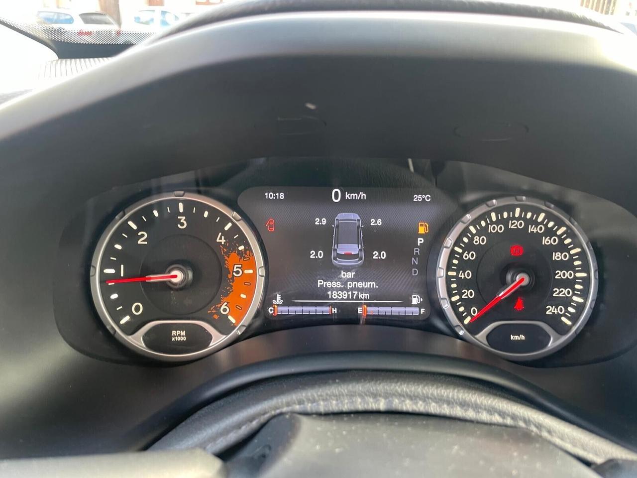 Jeep Renegade 2.0 Mjt 170CV 4WD Active Drive Low TRAILHAWK