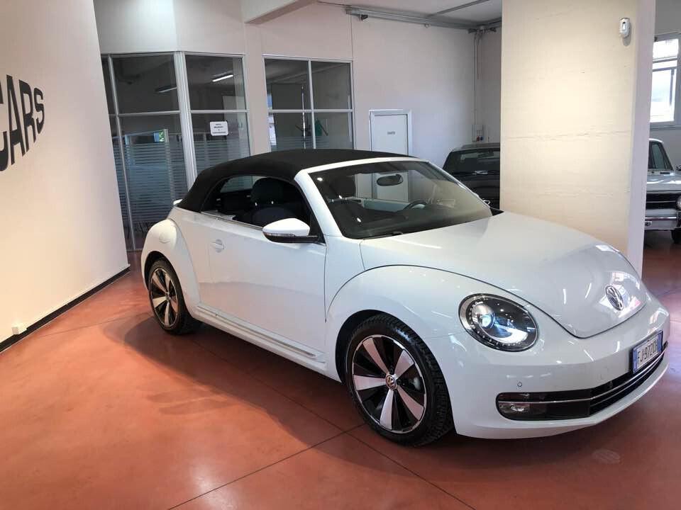 Volkswagen Maggiolino Cabrio 2.0 TDI Design