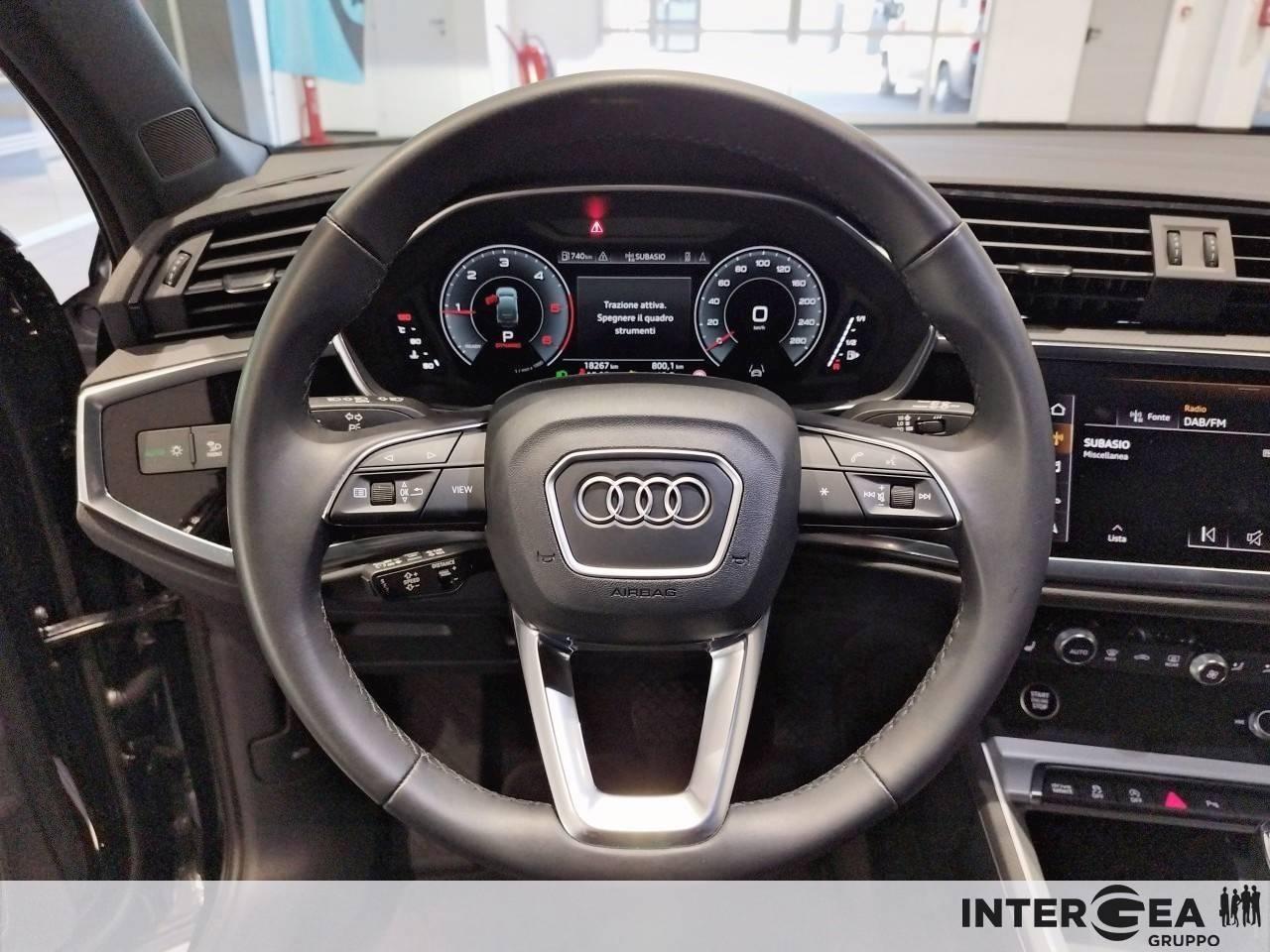 AUDI Q3 Sportback 35 2.0 tdi S line edition s-tronic