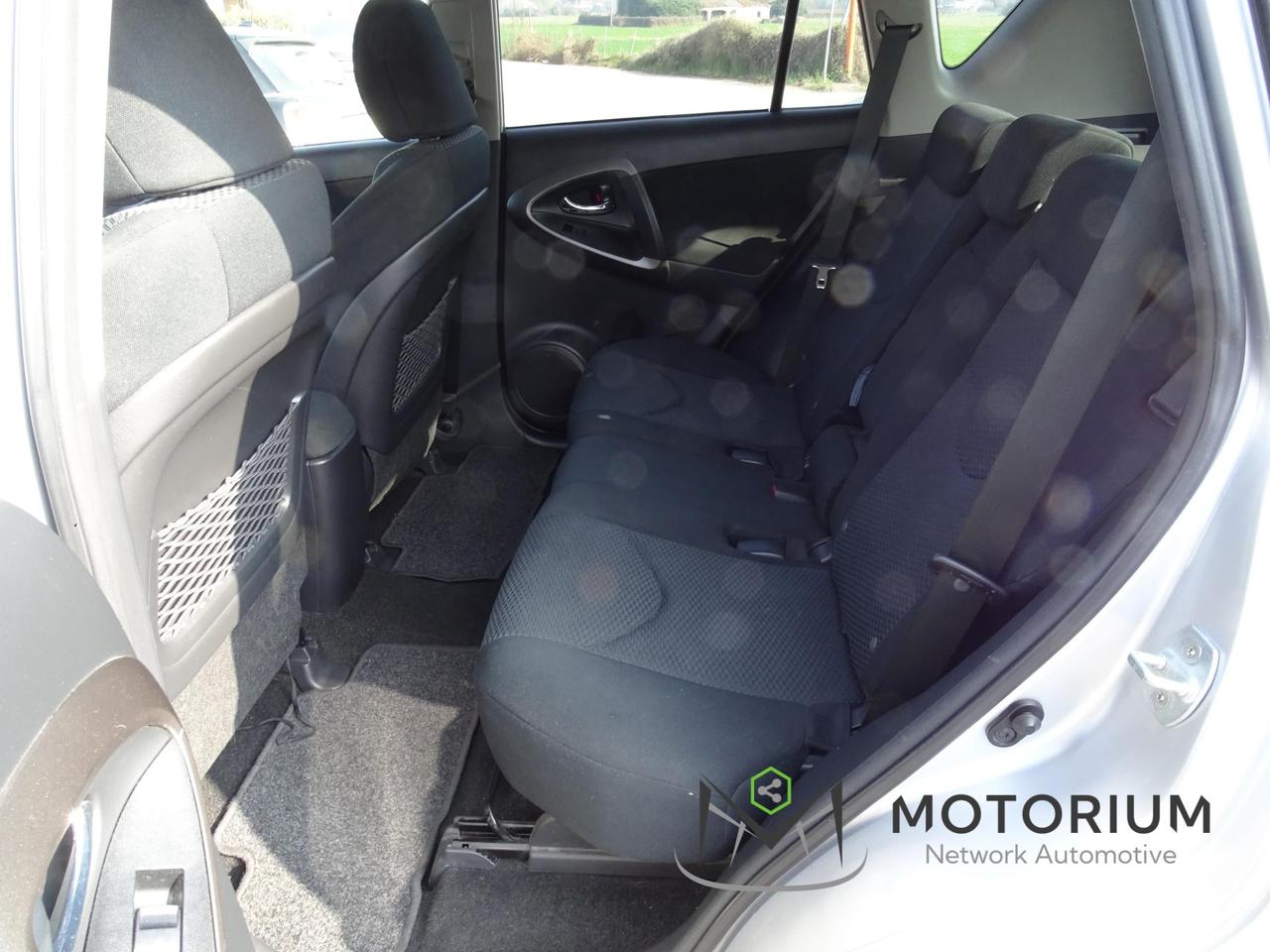 Toyota RAV4 5 Porte RAV4 Crossport 2.2 d-4d 2wd 150cv