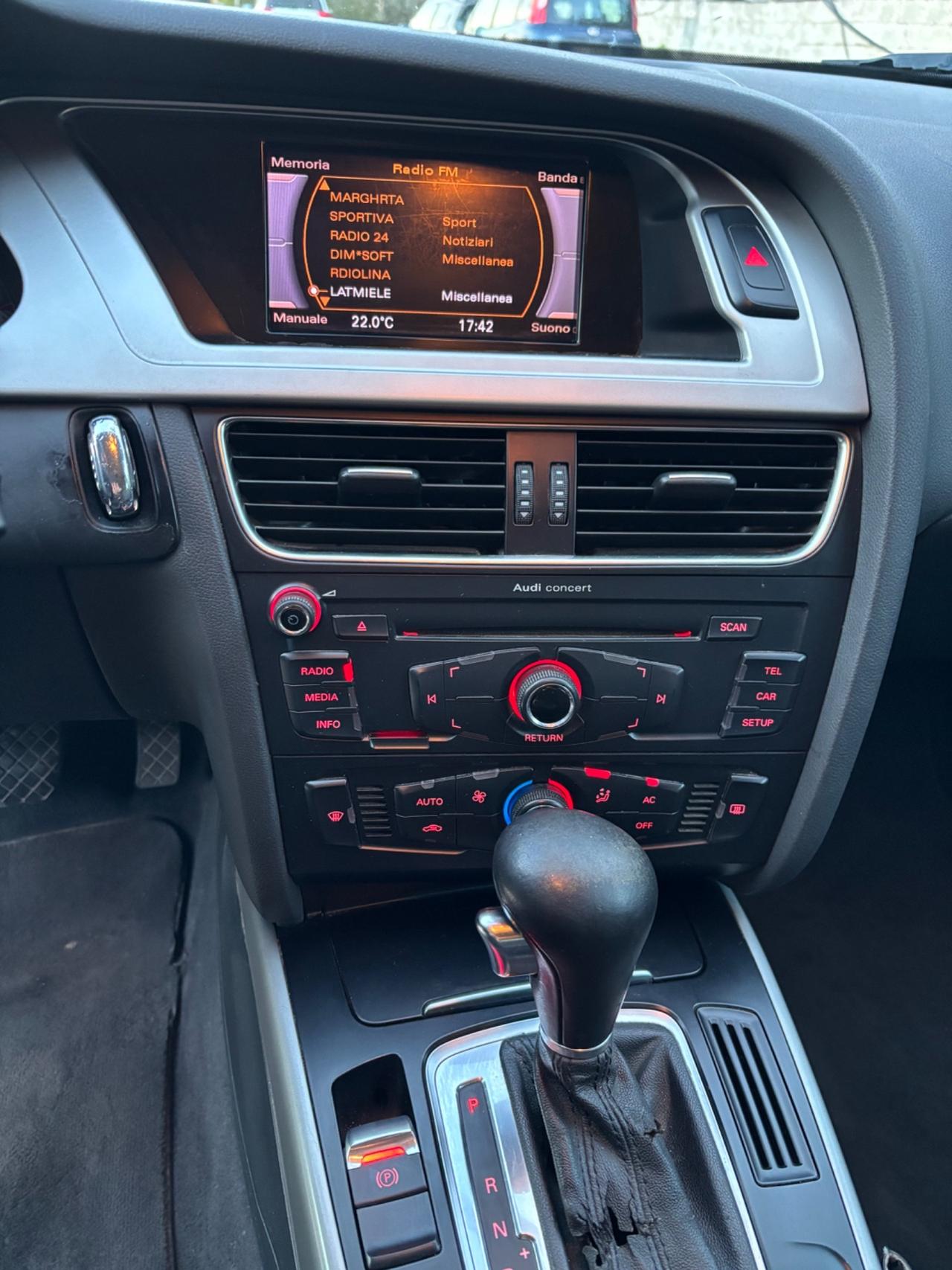 Audi A4 Avant 2.0 TDI 143CV