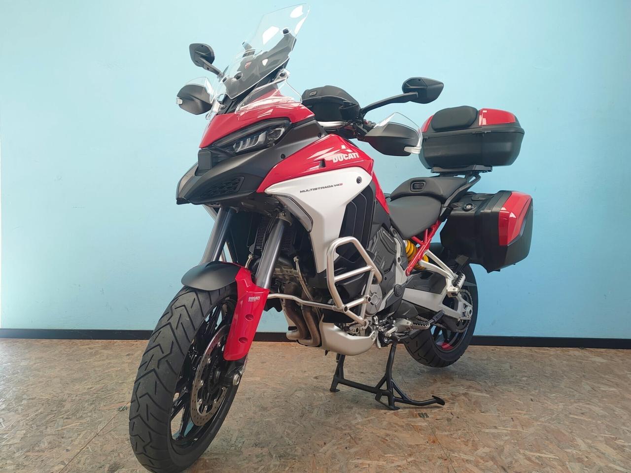 Ducati Multistrada V4 S Travel Radar