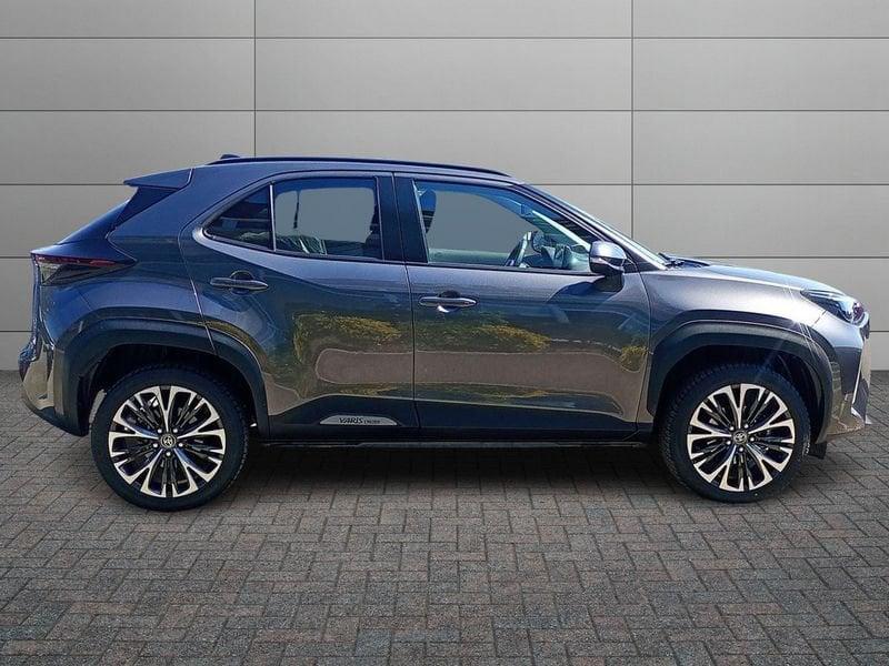 Toyota Yaris Cross Lounge