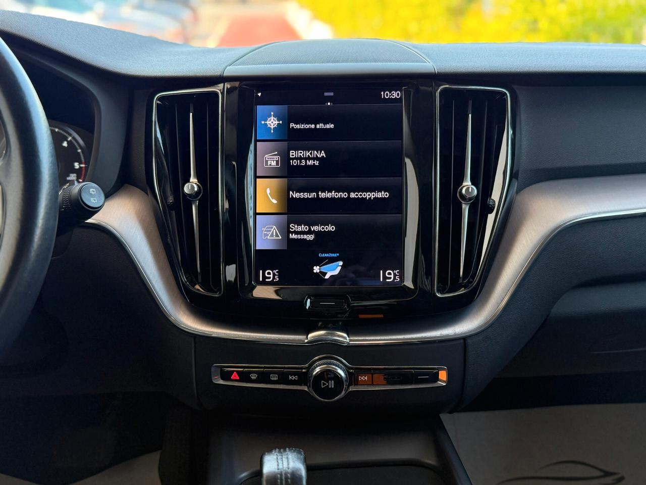 Volvo XC 60 XC60 B4 (d) AWD Geartronic Inscription