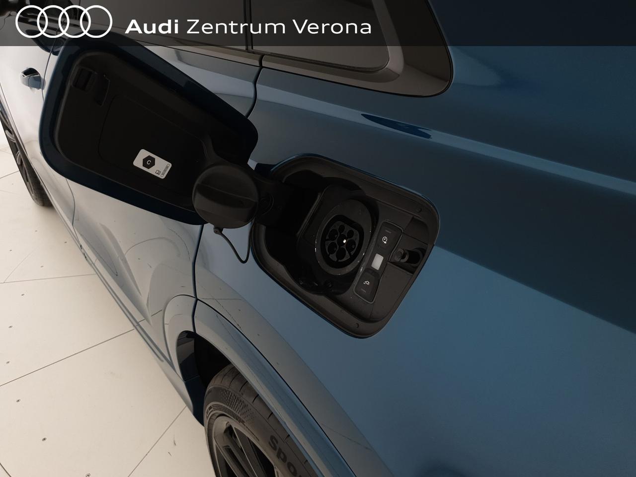 3.0TFSIe 394CV quattro tiptronic S line Edition