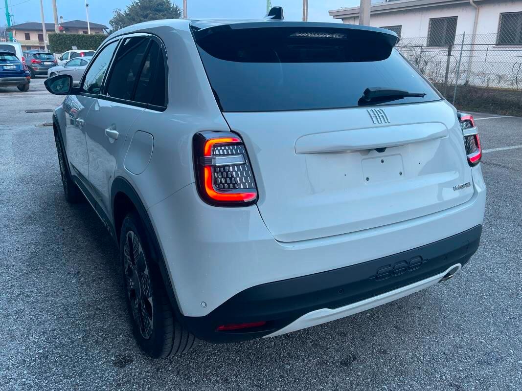 Fiat 600 1.2 hybrid La Prima II 110cv auto