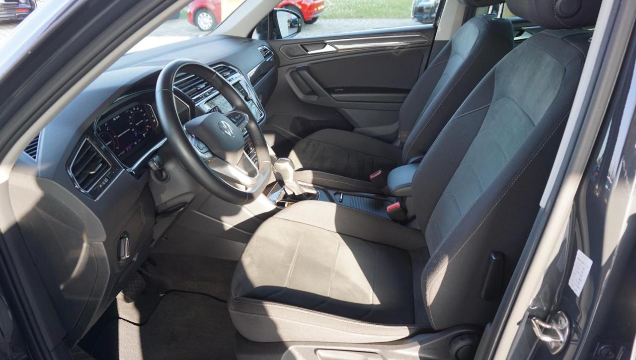 Volkswagen Tiguan 2.0 TDI 150 CV SCR DSG Elegance
