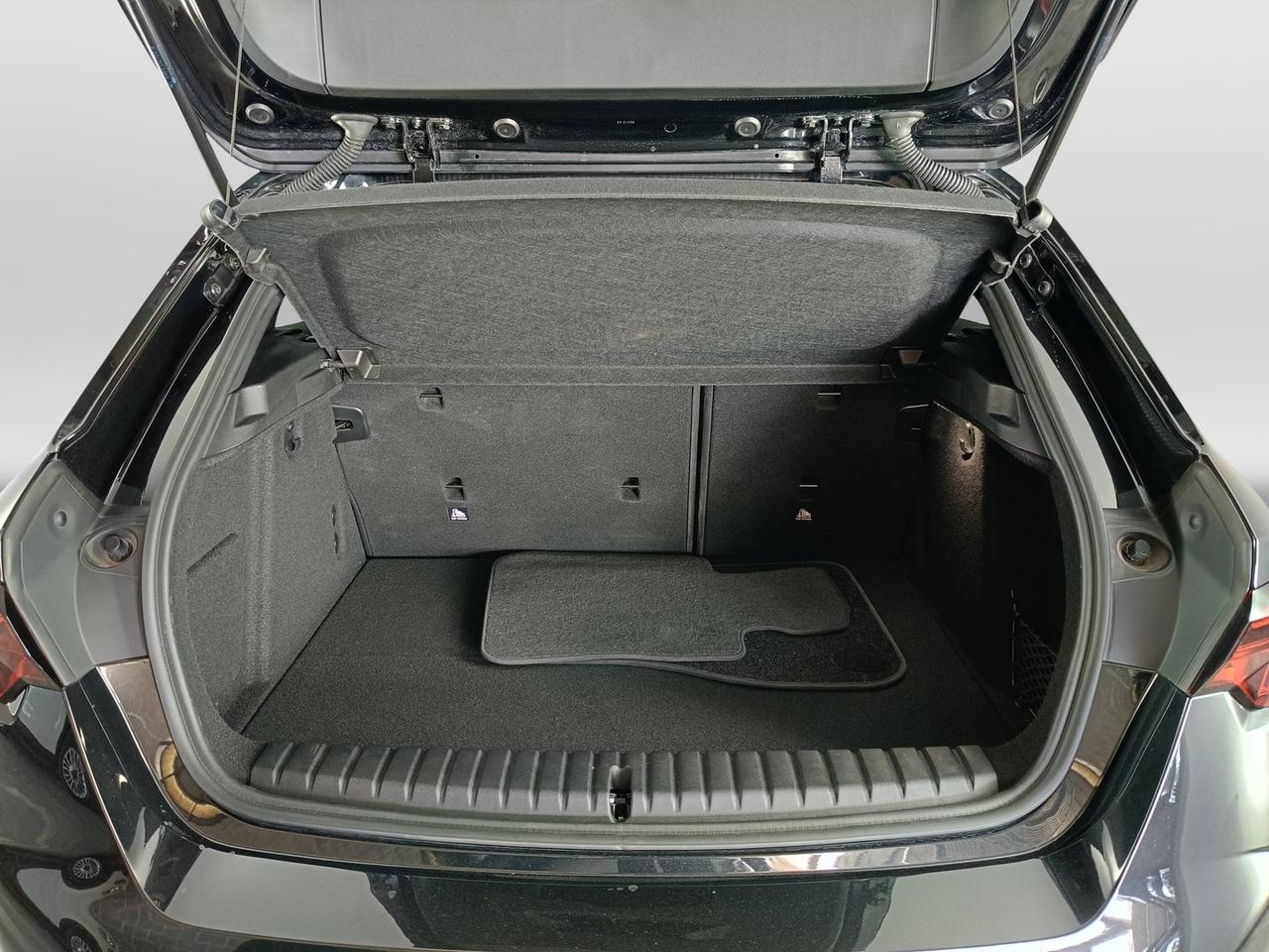 BMW Serie 1 F70 - 120d 48V MSport Pro auto
