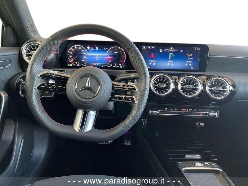 Mercedes-Benz Classe A - W177 2023 A 180 d AMG Line Advanced Plus auto