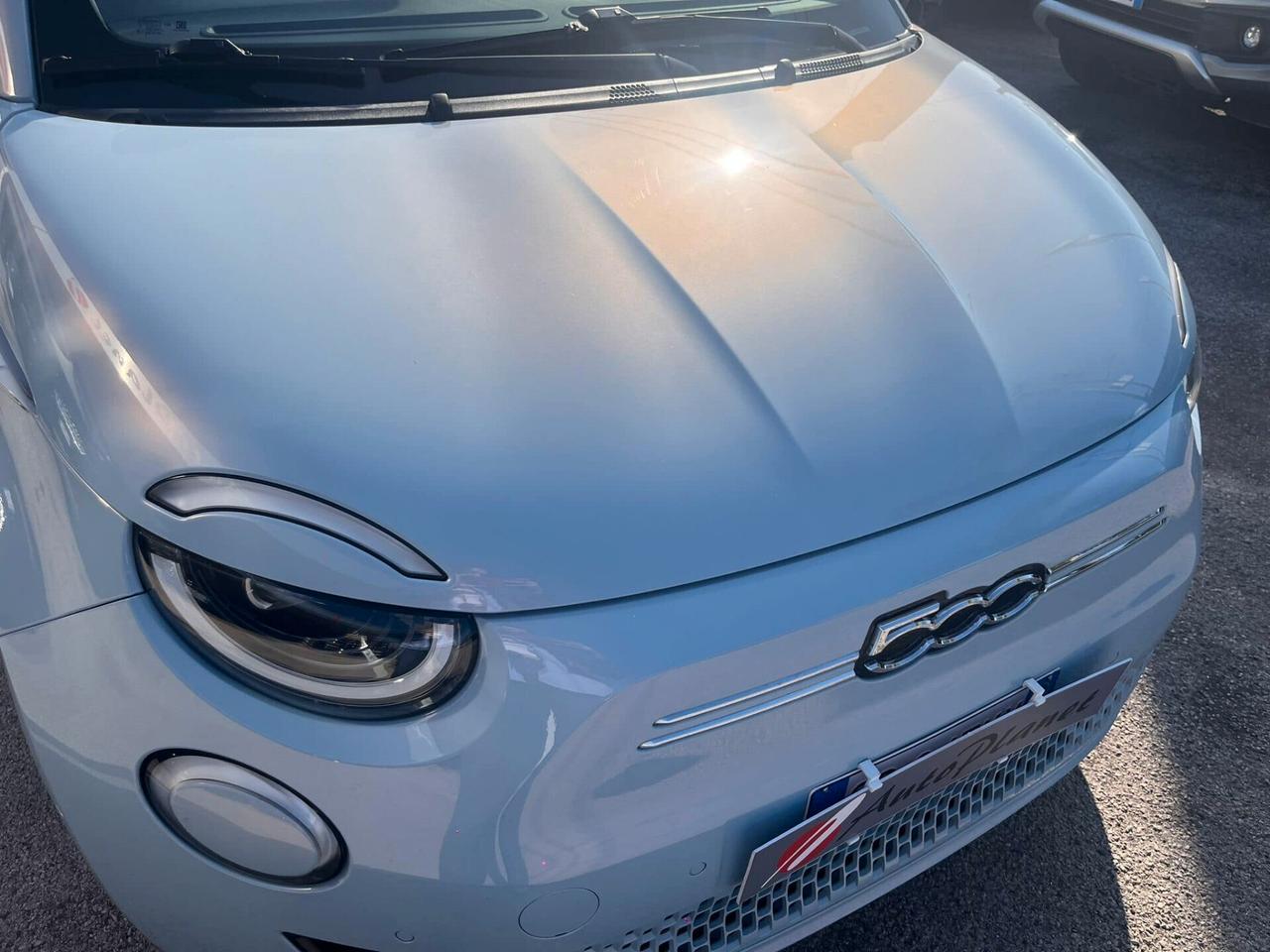 Fiat 500E Berlina 42 kWh La Prima Cabrio