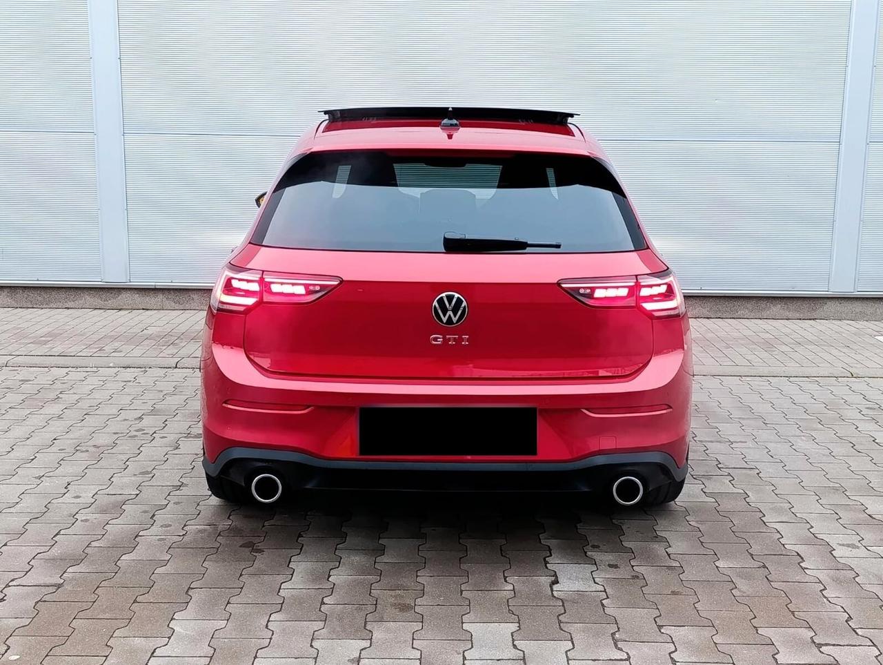 Volkswagen Golf GTI 2.0 TSI DSG