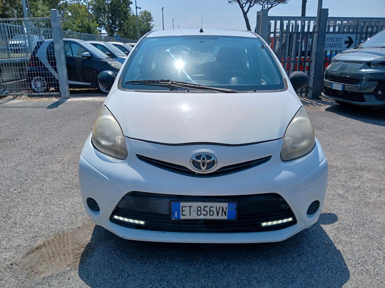 Toyota Aygo 1.0 12V VVT-i 3 porte Active Connect