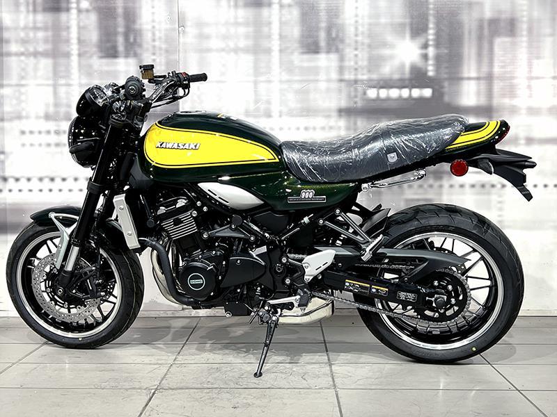 Kawasaki Z 900 RS Yellow Ball Edition