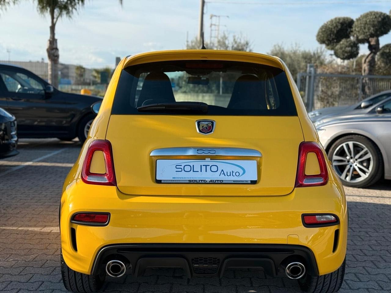 Abarth 595 1.4 Turbo T-Jet 145 CV Giallo Modena 14.000 km