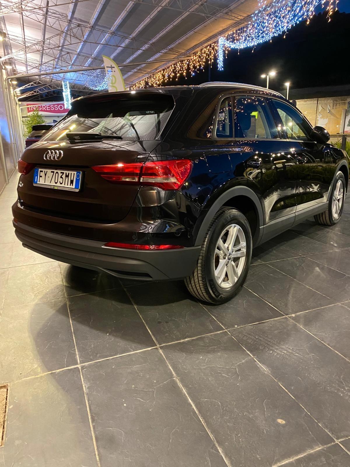 Audi Q3 35 TDI S tronic