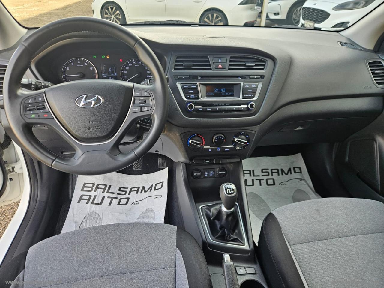 HYUNDAI i20 1.2 84 CV 5p. Comfort