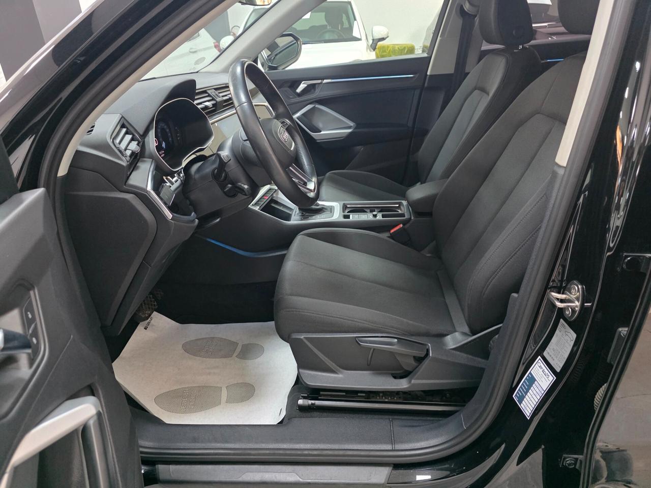 Audi Q3 35 TDI S tronic Business Advanced