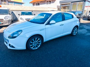 Alfa Romeo Giulietta 1.6 JTDm-2 120 CV Distinctive