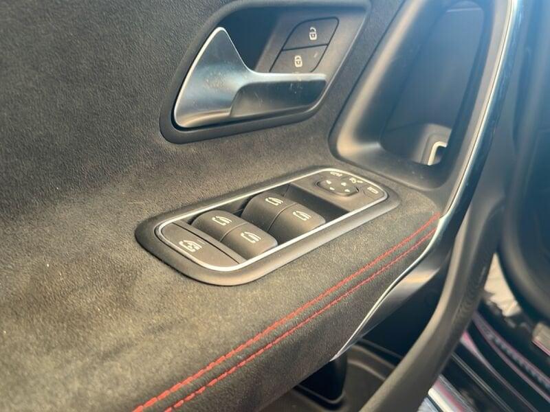 Mercedes-Benz CLA CLA 200 d Automatic Premium