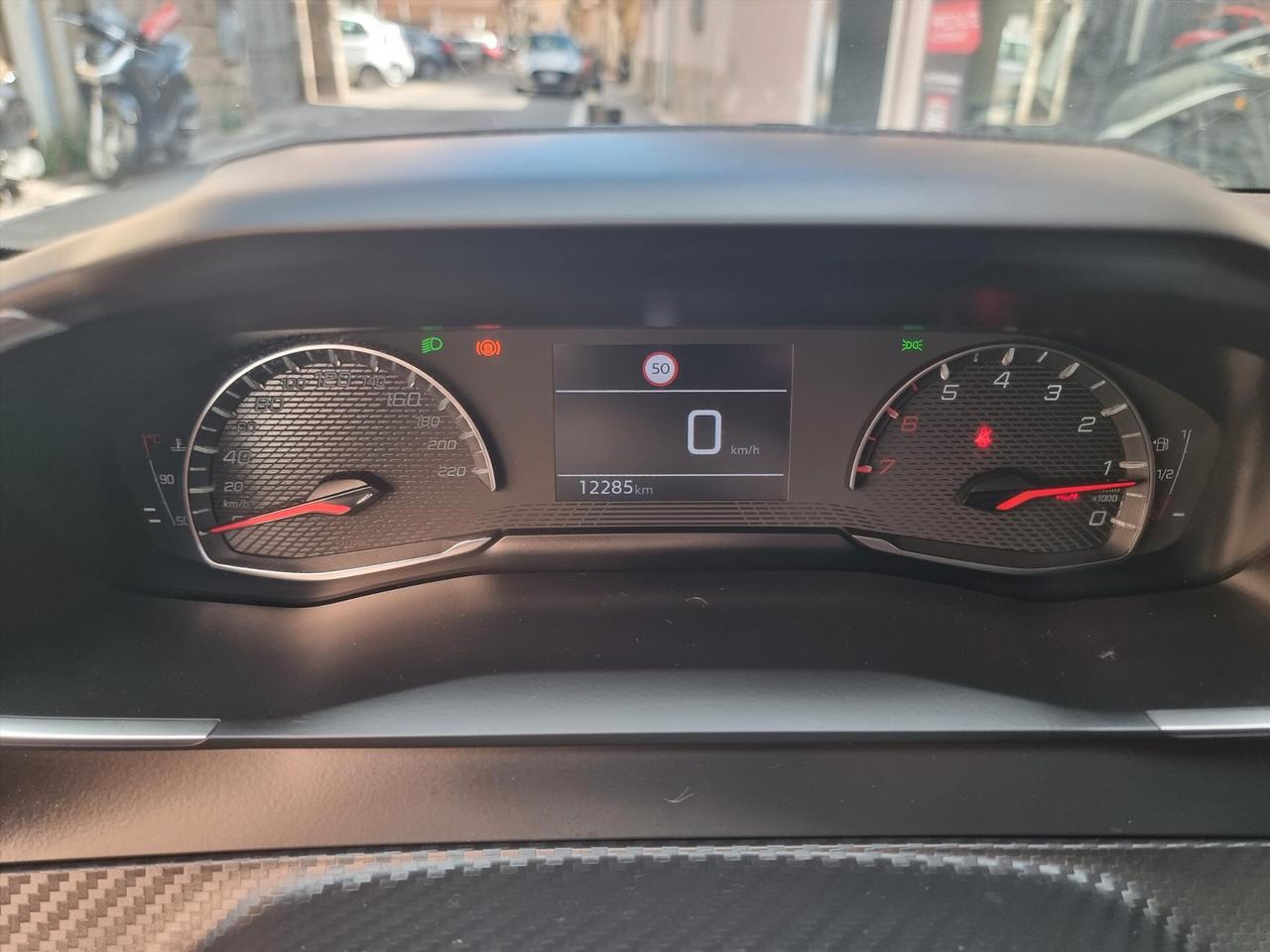 Peugeot 208 PureTech 100 Stop&Start 5 porte Style NESSUN OBBLIGO DI FINANZIAMENTO