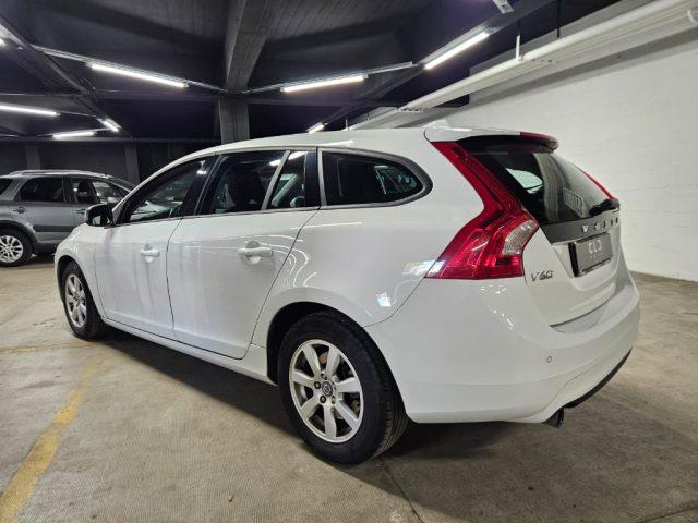 VOLVO V60 D2 1.6